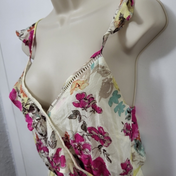 Wonderly Medium Floral Maxi Dress - Picture 5 of 12